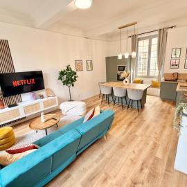 Luxueux appartement cosy, hypercentre Castres, hotel sa Castres