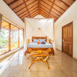 D'Jungle Eco Stay, hotel di Penebel