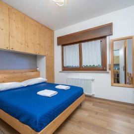 GuestHost - Comfy Apartments in Tarvisio Central، فندق في تارفيسيو
