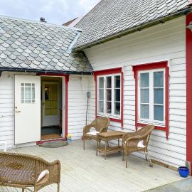 Stunning Home In Runde With Wifi, hotel i Runde