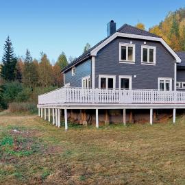 4 Bedroom Beautiful Home In Fyresdal, hotel i Fyresdal