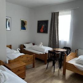 Bömbi Vendégház a vár mellett