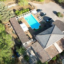 Le Clos Des Dryades g, ξενοδοχείο σε Vers