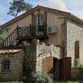 Au bonheur de provence, hôtel au Muy