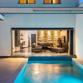 Summer house Escape, hotel in Vrsi