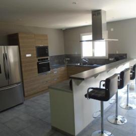 maison 4 chambres, Hotel in Baume-les-Dames