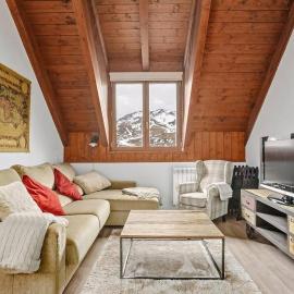 ICIAR - Dúplex by Cardi Suites, hotel in Formigal