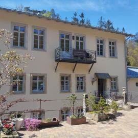 Luxuriöse FeWohnung Felsenblick, hotel em Schweizermühle