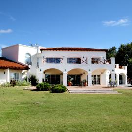 La Campiña Club Hotel & Spa, hotell sihtkohas Santa Rosa