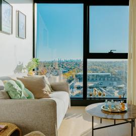 Viesnīca Skyone Lux 2Bed room Aprt in BoxHill with car park pilsētā Bokshila
