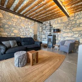 IseoLakeRental - Dove il Lago Brilla, hotel en Vigolo
