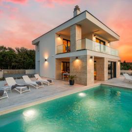 Villa Amaris in Malinska with sea view, Krk