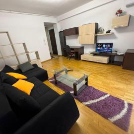 Tivoli 2, hotell sihtkohas Giroc