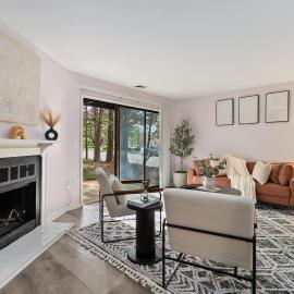 Comfy 2BR Condo near Uptown & NoDa Free Parking, hotel a Charlotte