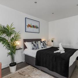 City Centre Studio Apartments - Stoop Apartment - Short Stays UK Ltd