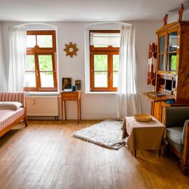 Wunderschöne historische 3 Raum Wohnung