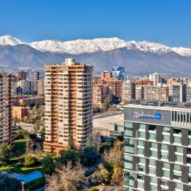 Radisson Blu Plaza El Bosque Santiago, hotel v destinaci Santiago