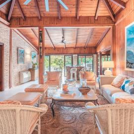 Fun in the sun classic villa at Los Lagos in Casa de Campo, Hotel in Cajuiles