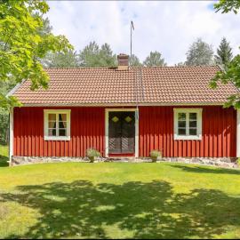 Stugan i Hunnamåla، فندق في Urshult
