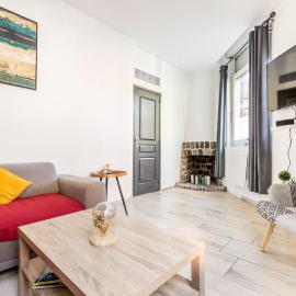 Cosy house 5 rooms 5 Bathrooms close commodities