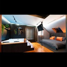 Mirava room, hotel em Épône