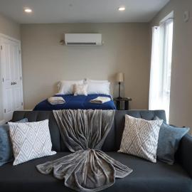 36 Modern Studio Secured Apartment Long-term stays