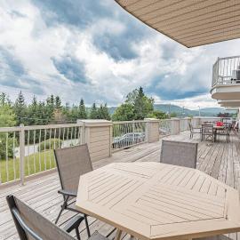 Ski Retreat, Steps to Slopes, Balcony, Fireplace – hotel w mieście Piedmont