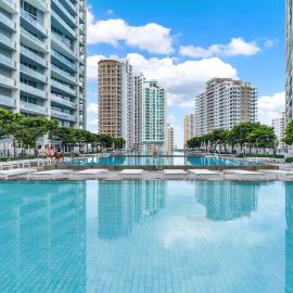 Luxurious 5-STAR condo at the ICON Brickell
