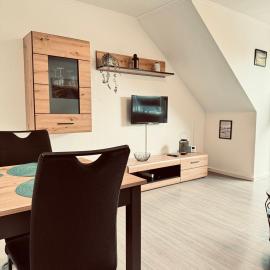 Apartment 4 - Haus Heinke am Deich, hotel u gradu 'Friedrichskoog'