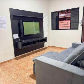 Casa Completa para até 5 hóspedes próx Santa Casa, hotel in Patos de Minas