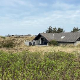 3 Bedroom Amazing Home In Ringkøbing, Hotel in Ringkøbing