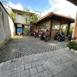 Villa Paving