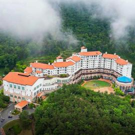 STX Resort, hotel a Mungyeong