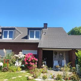 Uni-nähe Unterkunft mit Garten, hotel v destinácii Bochum