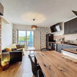Appartement avec Terrasse Sud proche centre ville Sarzeau, hotel a Sarzeau