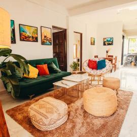 Riverfront 2 Bedroom cozy Apartment by Greenspace、シオリムのホテル