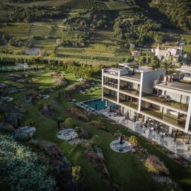 Boutique Hotel AMARIL, hotel di Castelbello-ciardes
