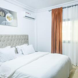 KK Lodging Yaounde Fouda, hotell sihtkohas Kofa