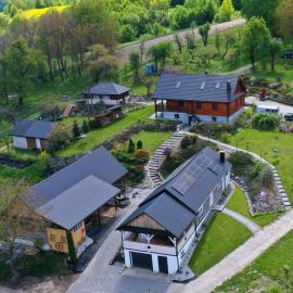 Wehikuł Czasu, hotel em Jędrzejówka