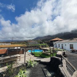 La Dichosa, Hotel in Jedey