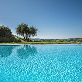 Affitti Brevi Siena - Le Rose Appartamento in Toscana con piscina da sogno