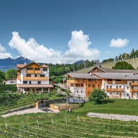 Naz-Sciaves में, होटल Trinnerhof Hof Chalets and Farm- Panorama Holidays & Brixen Card Bed & Breakfast