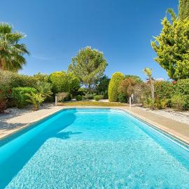 Eleon Villa