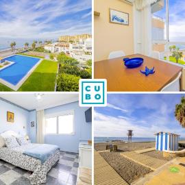 Cubo's Urban Beach Algarrobo