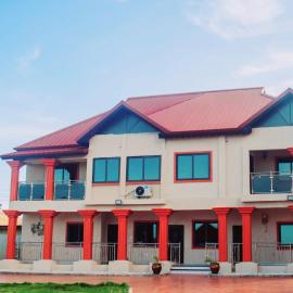 Michael’s Apartment Complex, hotel en Accra
