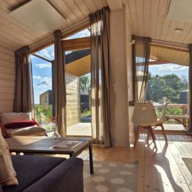 308 Modernes Tiny House mit Naturblick, hotel v destinácii Bleckede