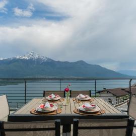 Blooms by the Lake, hotel a Gera Lario