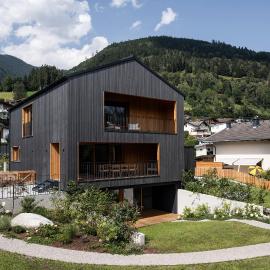 Haus Jolanda by we rent, Hotel in Piesendorf