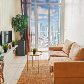 Large 2BR Ambassador 2 Apt with Pool Gym WiFi by 2ndHome