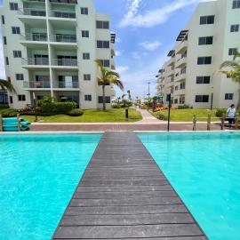 Fantástico Depa en BLUU con Playa Artificial !